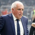 Željko Obradović žestoko vikao na tajmautu protiv crno-belih, jedan košarkaš ga posebno iznervirao