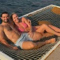 FOTO Lindzi Von šokirala svet: Umalo joj amputirali nogu, našla 11 godina mlađeg, a sada je novi potez jedne od najlepših…