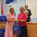 Rotary klub Zrenjanin i Beograd Čukarica donirali dronove i mBot osnovnim školama u Zrenjaninu i okolini Zrenjanin - Rotary…