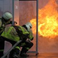 Požar u Ripnju: Gori fabrika