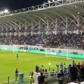Počinje da ključa u limasolu: Delije stigle na stadion, tribine skoro pune sat vremena pre meča!