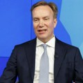 „Pao zbog Epstina“: Ko je Borge Brende, koji je podneo ostavku na mestu generalnog sirektora Svetskog ekonomskog foruma koji…