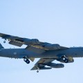 Američki bombarder poslao signal za pomoć. Alarm u "letećoj tvrđavi", priroda vanredne situacije nejasna