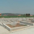 Sahrane na privatnom groblju u Vrčinu uprkos zabrani: "Strah od zaraze, inspektorka nam poručila - ne dosađujte"