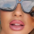 "Upoznajte Luj Vitona niškog" Jovana Jeremić se vozi sa psom - kuca nosi leopard print: "Ima istu boju kose kao ja" (foto)