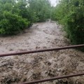Nabujali potoci u Kosjeriću, problem i sa vodom za piće