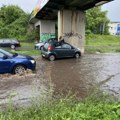 Jako nevreme pogodilo Sarajevo, kolaps u saobraćaju