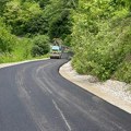 Novi kilometri asfalta u ivanjičkoj opštini (VIDEO)
