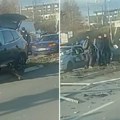 Žestok lančani sudar 5 automobila kod Tošinog bunara! Vozila totalno uništena, a ima i povređenih (Video)