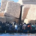 Vlasti na Kritu: oko 2.000 migranata stiglo za dva dana, situacija je neupravljiva