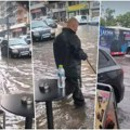 Strašno nevreme u Solunu! Voda do kolena, automobili se sudaraju, radnici u panici dok voda prodire sa svih strana (video)