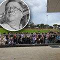 Melburnom odjekuju Halidovi hitovi! Ljudi u suzama, okupili se u čast Bešlića u Australiji