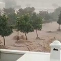 Vanredno stanje u Španiji! Žestoka oluja kosi sve pred sobom: Bujica preplavila turističko mesto, šokirani posmatrači snimali…
