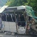 Sa letovanja u smrt Devojka (21) poginula, šestoro dece povređeno! Kombi sa srpskim turistima se prevrnuo po povratku iz…