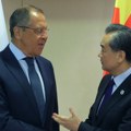 Lavrov sa Vang Jijem: Rusko-kineska trgovina dostiže nove rekorde