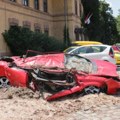 VOZILO SPLjOŠTENO KAO KONZERVA Superćelijska oluja u Pančevu smoždila automobil u Mučeničkoj ulici