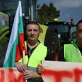 Poljoprivrednici traktorima u Bugarskoj blokiraju puteve zbog uvoza ukrajinske robe