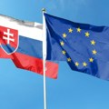 Pravda: Slovaci cene blagodeti EU, ali ne mare za evropske izbore i Brisel