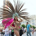 Почео 3.: Бањалучки карневал Плесачице бразилске самбе приредиле спектакл на улицама главног града Српске