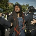 Njujorška policija nasilno hapsila demonstrante u Bruklinskom muzeju, privedene 34 osobe