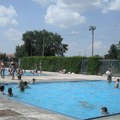 Počela kupališna sezona: Otvoren renovirani gradski bazen u Požarevcu