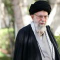 Hamnei: Pregovori Irana i Amerike ne bi služili interesima Teherana