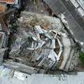 Srušila se škola dok su se deca molila, a zemljotres dodatno otežao potragu: 49 nestalo, 17 poginulo u Indoneziji (foto/video)…