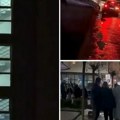 Prvi snimci potresa koji je pogodio pola Balkana: Ljudi istrčavaju iz zgrade, narod na ulicama, trese se sve