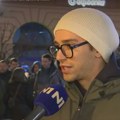 Student o pristalicama SNS ispred SNP: Većinom nisu Novosađani, dovezeni ljudi iz gradskih preduzeća