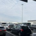 Na Batrovcima i dalje kolaps! Vozači čekaju po čitav sat, oglasio se AMSS: Evo kakvo je stanje na ostalim graničnim prelazima…