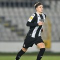 Partizan je svetinja, najveći klub na svetu, kao što pesma kaže...