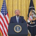 Rojters: ABC, NBC i CNN odlučili da ne emituju obraćanje Trampa u udarnom terminu