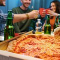 Restorani više neće izgledati isto: Veštačka inteligencija pamti šta jedete, a dostava menja pravila igre!