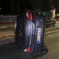 Saobraćajna nezgoda na Jasičkom putu u Kruševcu, prevrnuo se automobil