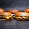 Ove subote slavimo sa Burger House Bros
