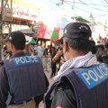 Najmanje 18 osoba poginulo kada se urušio krov u školi u Pakistanu