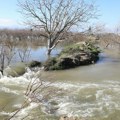 Najmanje sedam poginulih u poplavama u Siriji, među žrtvama petoro dece