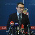 Svečlja i Kurti Vučiću ne mogu da priđu ni moralno ni intelektualno! Petković: Predsedniku vređaju i napadaju decu