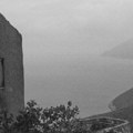 Izolacija koja prerasta u slobodu: Izložba fotografija „Ostrvo” u Galeriji kragujevačkog SKC-a
