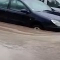 Do autobuske stanice u Golupcu može samo čamcem: Potop koliko je napadalo