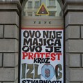 Solidarnost kroz rupu na izlogu