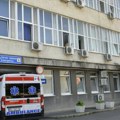 Dvojica migranata u teškom stanju i polusvesni, pronađeni na pumpi: Prevezeni u KBC Zemun