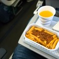 Hrana u avionu: Prekobrojni list salate