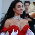 Georgina progovorila o vereničkom prstenu Od cene će vam se zavrteti u glavi! (foto)