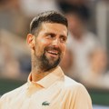 "Svi u školi imaju telefone osim moje dece": Novak Đoković objasnio zašto naslednicima brani mobilne i ova rečenica je…
