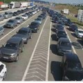 Stiže najprometniji vikend leta: Veće gužve očekuju se na granicama, na Preševu zadržavanje oko 15 minuta