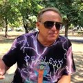 "Konobar, koliko ti dođem za ovo?" Bobana Zdravkovića gost pomešao sa konobarom: Pevač o urnebesnoj anegdoti: Bili smo isto…