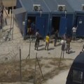 Sukob migranata s grčkom policijom, šok bombe blizu bugarske granice! Obračun trajao celu noć, presekli ogradu prihvatnog…