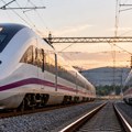 Sudar dva brza voza u Španiji: Obustavljen železnički saobraćaj, ekipe Hitne pomoći na terenu