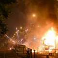 Uvodi se policijski čas u francuskom gradu Klamaru nakon izbijanja nereda zbog smrti tinejdžera